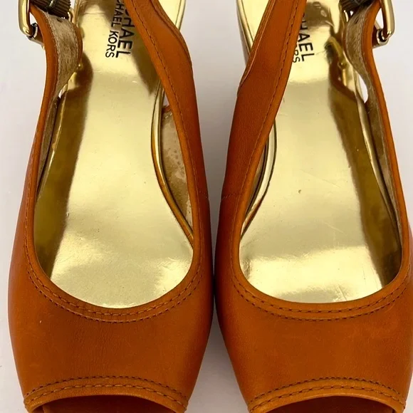 Michael Kors Wedges: S-8 - Picture 4 of 9